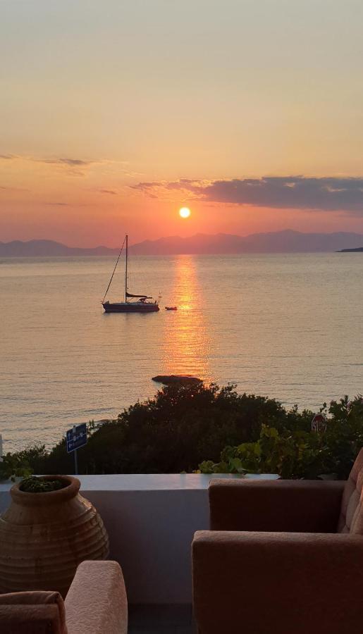 Sunset Holiday House Archangelos  Dış mekan fotoğraf