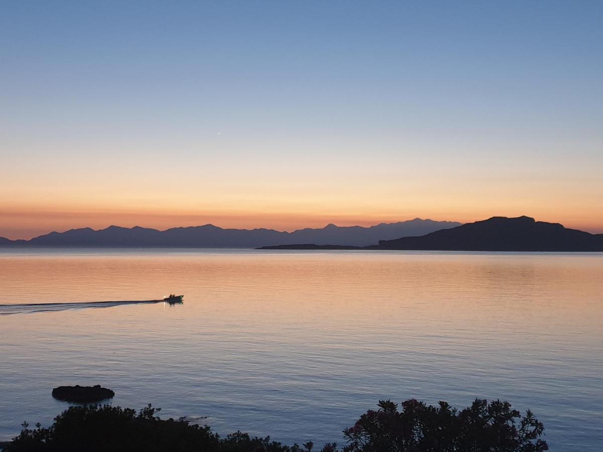 Sunset Holiday House Archangelos  Dış mekan fotoğraf
